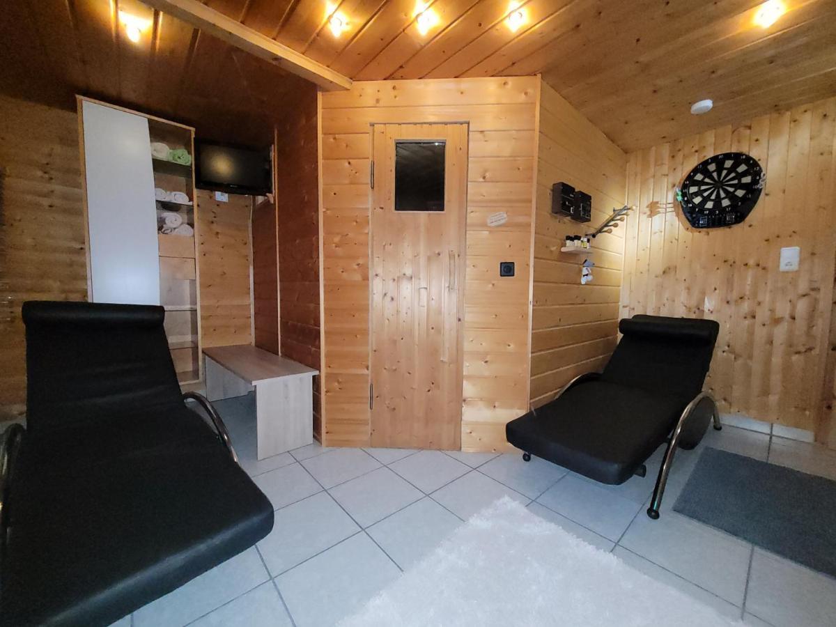Fitness Entspannung Sauna Im Westerwald Derschen
