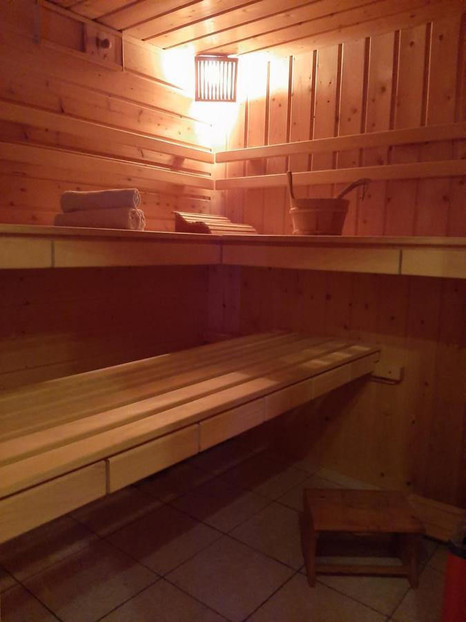 Apartment Fitness Entspannung Sauna Im Westerwald *